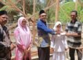 Kemenag Aceh Timur Kunjungi Kediaman Dua Siswi Korban Musibah Kebakaran