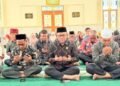 Kanwil Kemenag Aceh Khusyuk Ikuti Gema Shalawat Kebangsaan