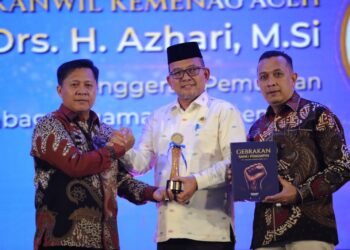 Kakanwil Kemenag Aceh Raih Serambi Award sebagai Penggerak Pemulihan Lembaga Agama Pascabencana