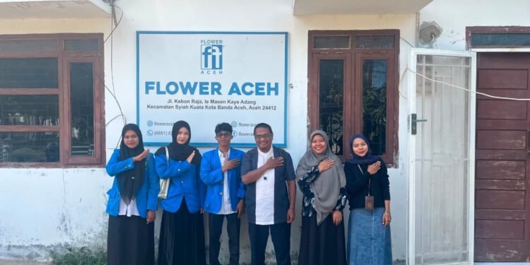 Prodi Pengembangan Masyarakat Islam UIN Ar-Raniry Banda Aceh Serahkan Mahasiswa Magang ke Flower Aceh