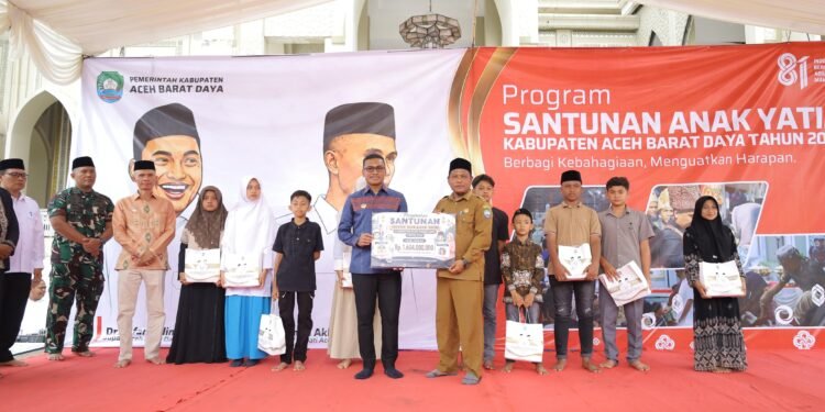 Bupati Abdya Santuni 1.604 Anak Yatim, Berharap Pejabat Bisa Jadi Ayah Asuh