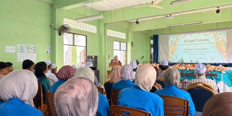 Perkuat Silaturahmi Lintas Negara, 27 Mahasiswa UIN Ar-Raniry Gelar KPM dan PKM Internasional di Yala Thailand