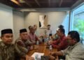 Temui IKSAS Banda Aceh, Bupati Aceh Selatan Terima Aspirasi Tolak Perusahaan Tambang di Samadua