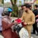 Pemkab Aceh Barat Bagikan 2.225 Bendera Merah Putih ke Masyarakat