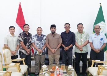 Terima Audiensi Bulog, Bupati Al- Farlaky Bahas Soal Sinergi Distribusi Beras