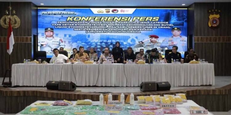 Krak, Polda Aceh Tangkap Keuchik Tersangka Peredaran Narkoba 50.000 Butir Pil Ekstasi