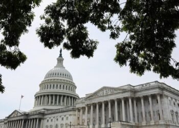Pengadilan Minta Proyek Ruang Dansa Gedung Putih Disetop, Trump Ngamuk