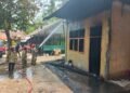 Api Hanguskan Kantor Dewan Guru Dayah di Kuta Baro