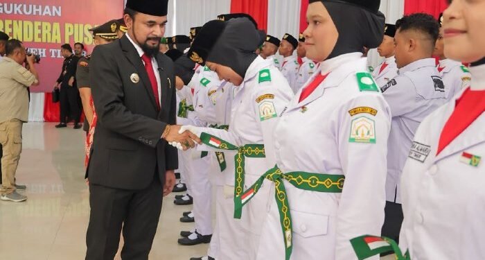 Bupati Al-Farlaky Kukuhkan 75 Paskibraka Aceh Timur Tahun 2026