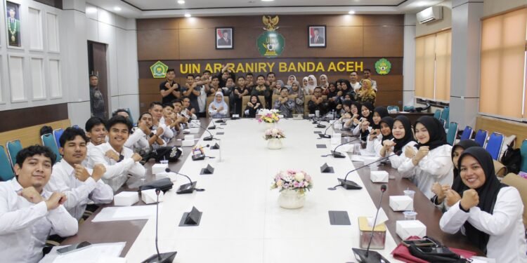 UIN Ar-Raniry dan BP3MI Latih Bahasa Inggris 40 Pemuda Aceh untuk Bekerja di Luar Negeri