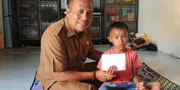 Di Abdya, Gerakan “Satu Pejabat Satu Anak Yatim” Mulai Berjalan