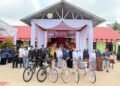 Momen Hardikda, Kacabdisdik Aceh Timur Serahkan 6 Unit Sepeda Kepada Siswa SMAN 1 Julok