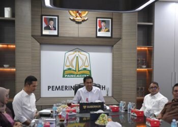 Pemegang Saham Pengendali Pimpin RUPSLB Bank Aceh