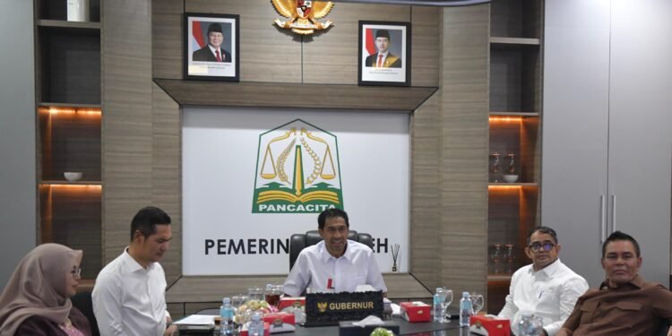 Pemegang Saham Pengendali Pimpin RUPSLB Bank Aceh