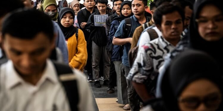 Ohku, Pengangguran Terus Bertambah Sejak Mualem-Dekfadh Pimpin Aceh