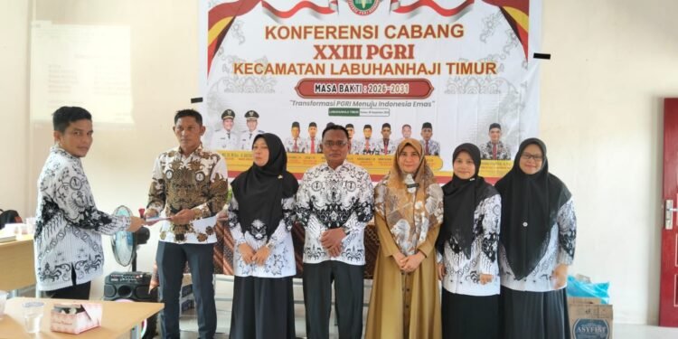 PC PGRI Labuhanhaji Timur dan Labuhanhaji Gelar Konferensi, Berikut Pengurus Terpilih