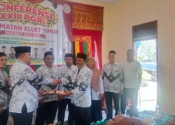 Armaini Terpilih Jabat Ketua PC PGRI Kecamatan Kluet Timur