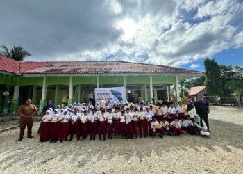Pendidikan di Pulo Aceh Disorot, Formad Salurkan 357 School Kit dan Dorong Akses Internet