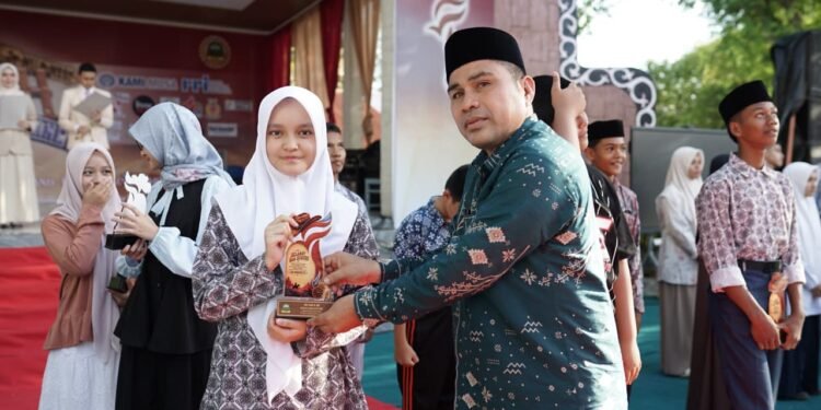 MTsN 1 Banda Aceh Kembali Raih Juara Umum Ke Empat Kali FLASH SMAN Modal Bangsa 2026