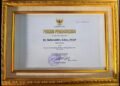 Bupati Abdya Dr. Safaruddin Terima Penghargaan Pembina Olahraga Berprestasi dari Gubernur Aceh