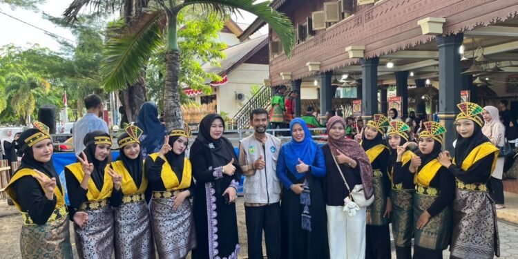 Sanggar Cakrawala Indrapurwa Peukan Bada Tampil Memukau di Panggung Anjungan Aceh Besar pada Aceh Culinary Festival