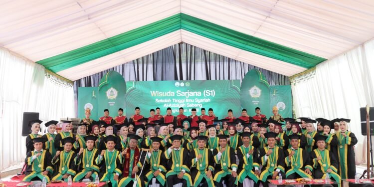 54 Mahasiswa STIS Al-Aziziyah Sabang Ikuti Wisuda, Dirangkai Peresmian Dayah Raudhatul Muna Al-Aziziyah