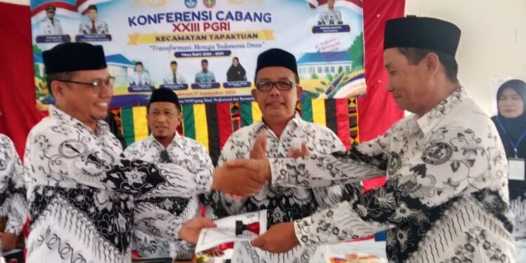Abdullahman Tepilih Jadi Ketua PC PGRI Tapaktuan Periode 2026-2031