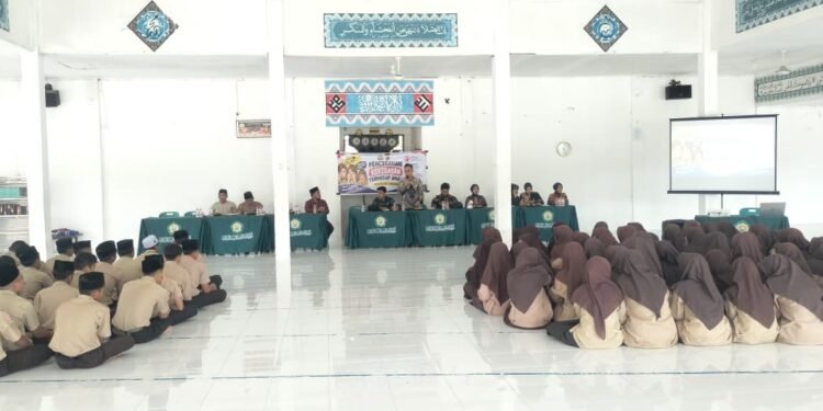 Polres Bireuen Bekali Santri Al Zahrah Edukasi Perlindungan Anak