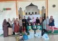 Manfaatkan Tanaman Lokal, Tim PKMBP-TTG Dorong Kelompok PKK Blang Cut Kembangkan Ecoprint Ramah Lingkungan