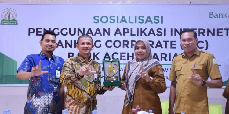 Bank Aceh Sosialisasikan Internet Banking Corporate kepada Satuan Pendidikan di Bireuen