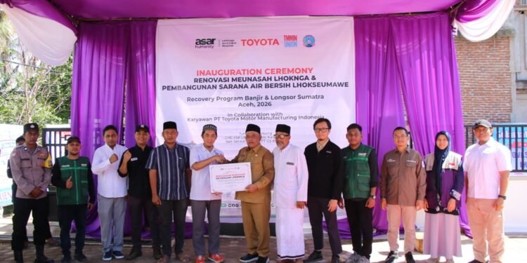 Sekda Pidie Jaya Resmikan Renovasi Meunasah Lhok Nga, Rehab-Rekon Harus Pulihkan Kehidupan Warga