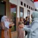 Siswa MAN 1 Model Banda Aceh Kunjungi Rumoh Batik Malaka