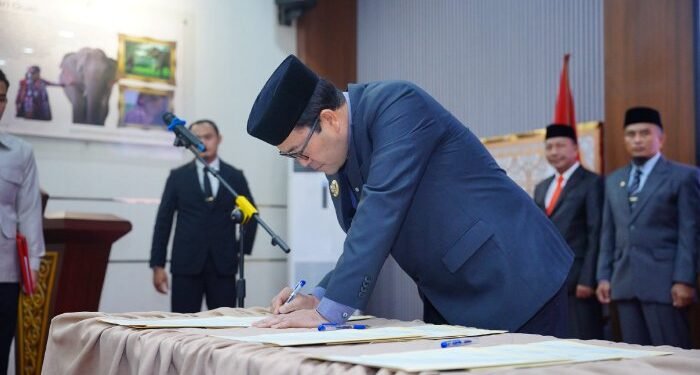 Bupati Haili Yoga Lantik Sembilan Pejabat Baru, Siapa Saja?
