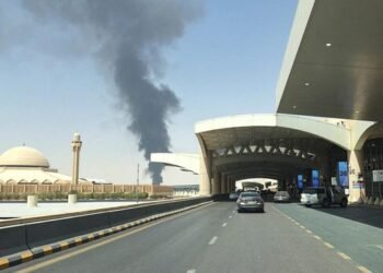 Milisi Houthi Klaim Serang Riyadh Saudi Pakai Drone-Rudal Balistik