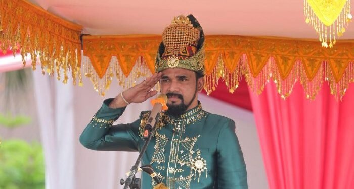 Al- Farlaky Galakkan Gerakan Guru Tanam 10.000 Pohon