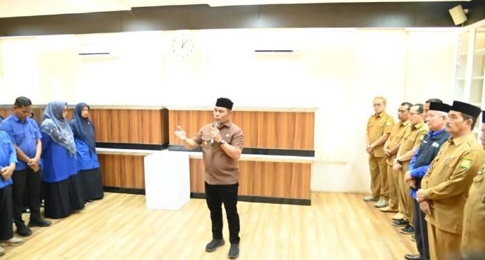 Syeh Muharram Tekankan Kepedulian Pejabat PDAM terhadap Pelayanan Masyarakat
