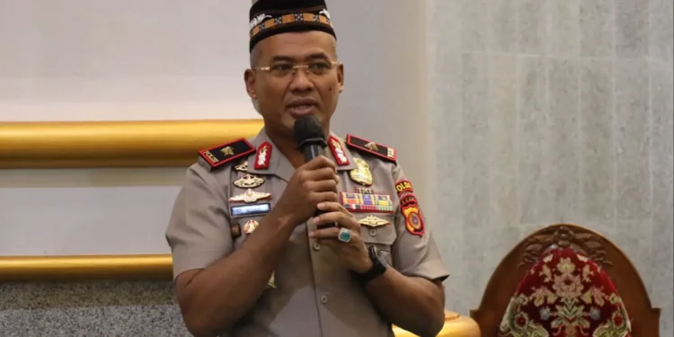 Wakapolda Aceh Sampaikan Pesan Kamtibmas saat Subuh Keliling di Masjid Oman