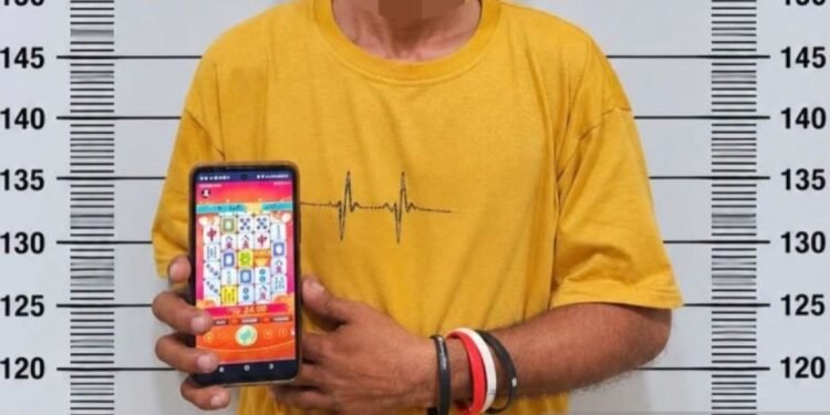 Polisi Tangkap Pelaku Judi Slot Online di Aceh Barat