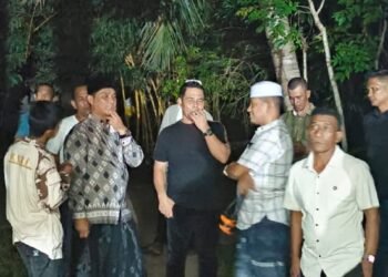 Bupati Aceh Besar Kunjungi Korban Kebakaran Rumah di Meunasah Tuha