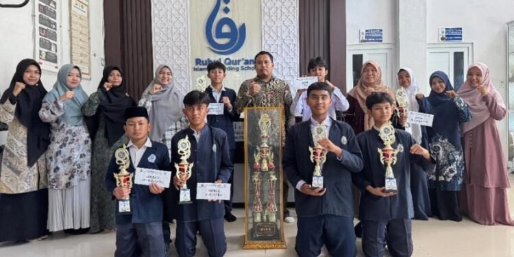 MTs Ruhul Qur’ani Sabet Gelar Juara Umum APRESIASI Madrasah Aceh Barat 2026