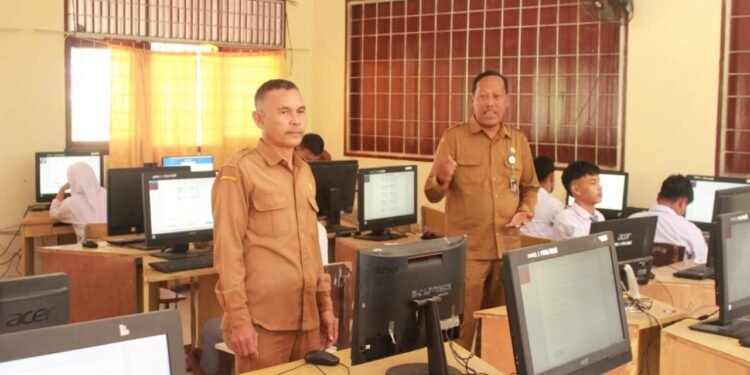 108 Siswa Ikut Gladi Bersih Pelaksanaan TKA di SMAN 1 Pasie Raja