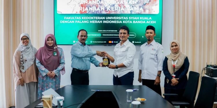 PMI Kota Banda Aceh dan FK USK Satukan Kekuatan untuk Kesehatan dan Kemanusiaan