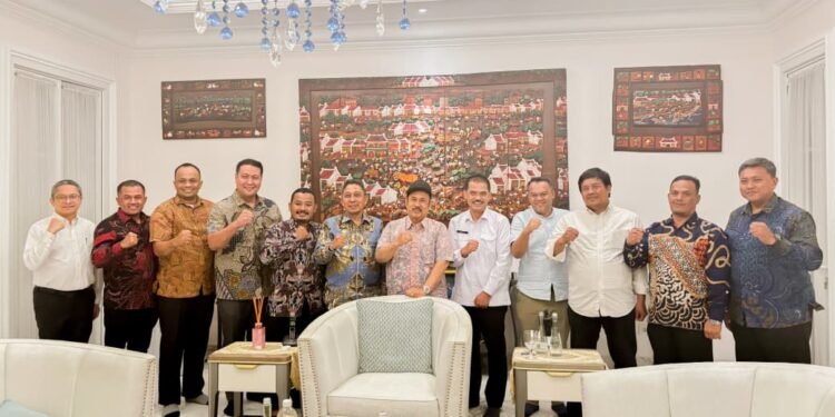 Bupati Tembus Bappenas, SKPK Pidie Jaya Kembali Usulkan Revisi R3P