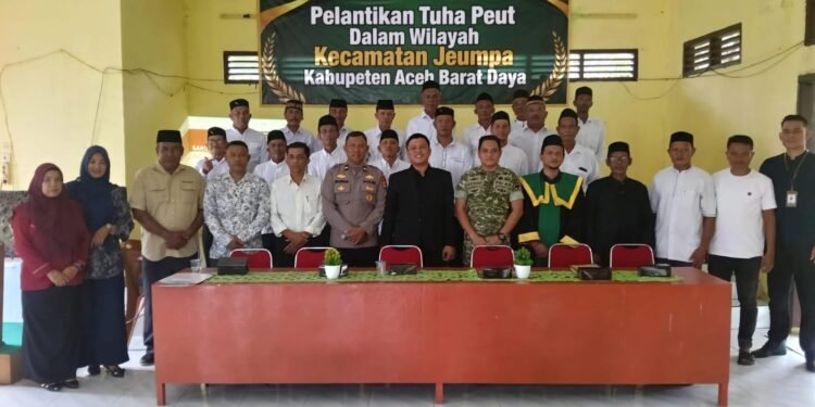 Camat Lantik Tuha Peut Tiga Desa di Kecamatan Jeumpa