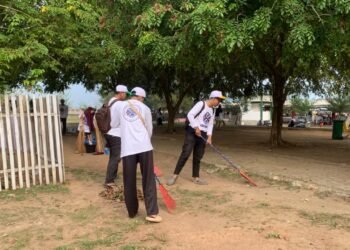 Prodi SKI UIN Ar-Raniry Bersama BPK Aceh Kembali Terjunkan Mahasiswa dalam Meuseuraya di Komplek Makam Syiah Kuala