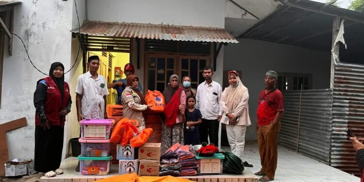 Rumah Warga Ludes Terbakar di Meunasah Tuha, Forum Keuchik, BPBD, Dinsos Salurkan Bantuan