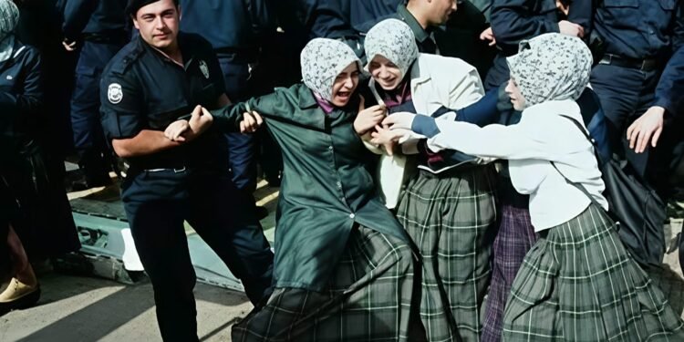 Polemik Larangan Hijab di Sekolah Azerbaijan, Protes Meluas hingga Tegang dengan Turki