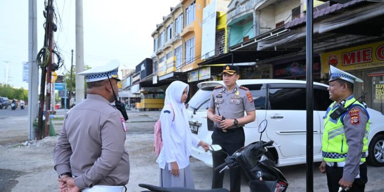 Antisipasi Kecelakaan, Kapolres Pidie Cek Pengaturan Lalu Lintas di Aneuk Muling