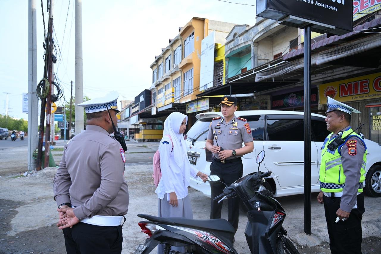 Antisipasi Kecelakaan, Kapolres Pidie Cek Pengaturan Lalu Lintas di Aneuk Muling