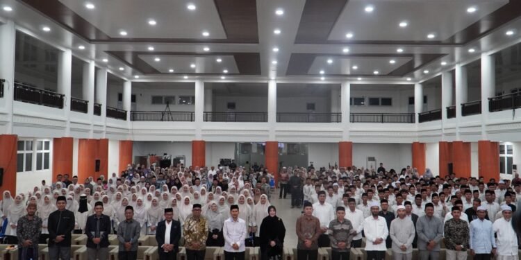 IKAT Aceh Lepas 208 Mahasiswa Baru ke Al-Azhar Mesir, Harapkan Dukungan Beasiswa